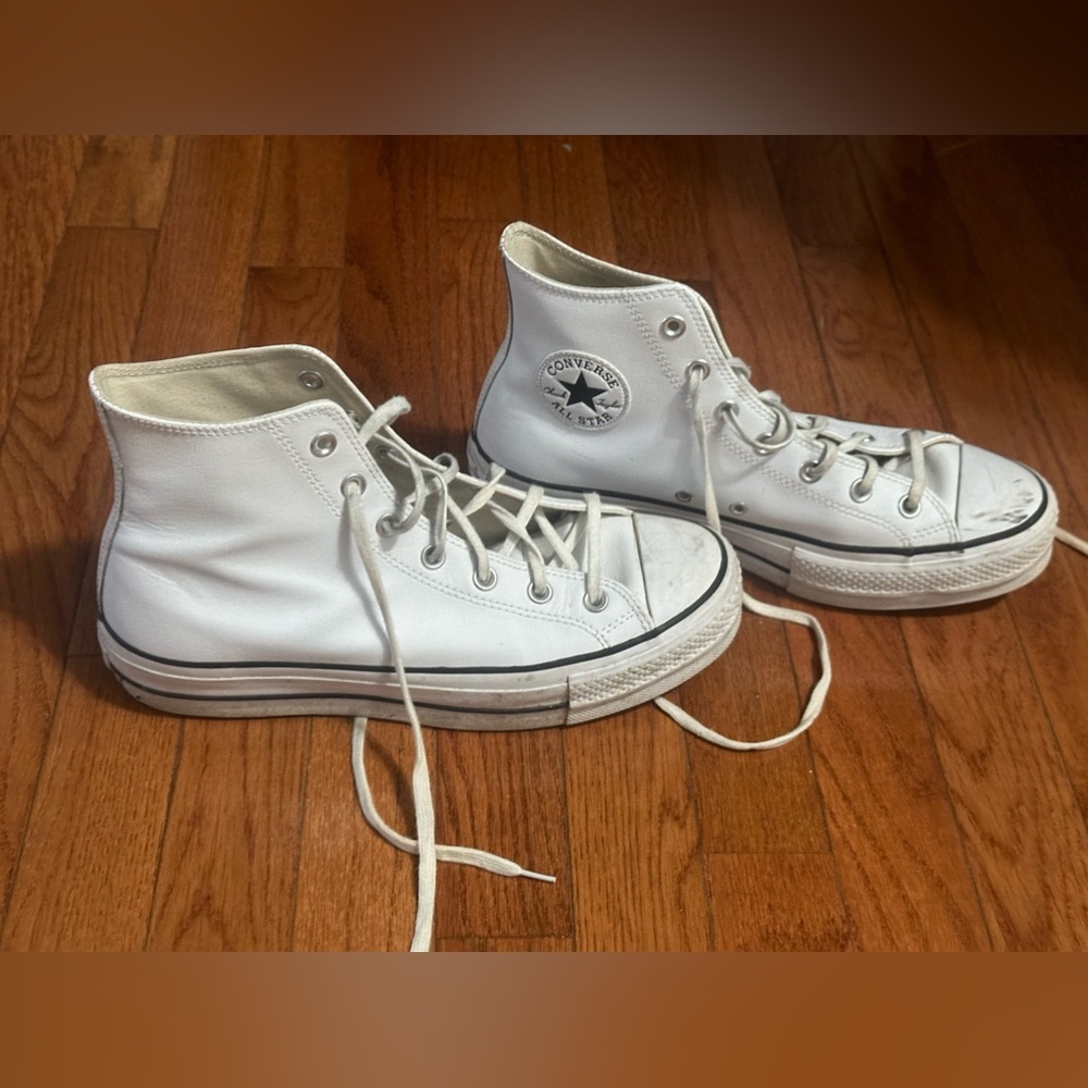 Converse Chuck Taylor Platform